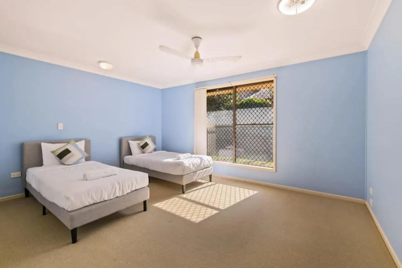 Decorated With Love 4Bd Family House With Pool Brisbane
